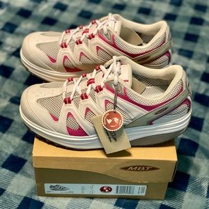 MBT women’s walking shoes, US women’s size 10.
